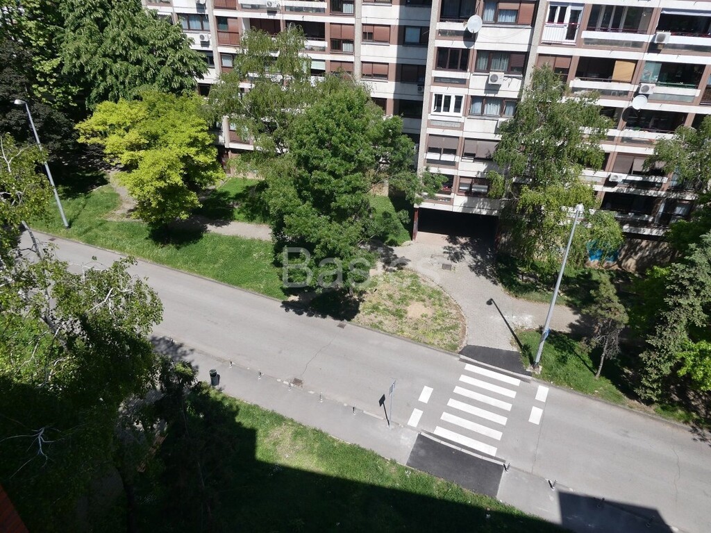 Image 5854066 - 23