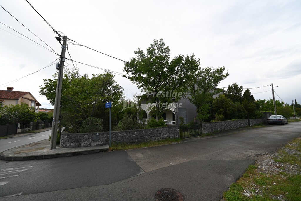 Image 5855759 - 4