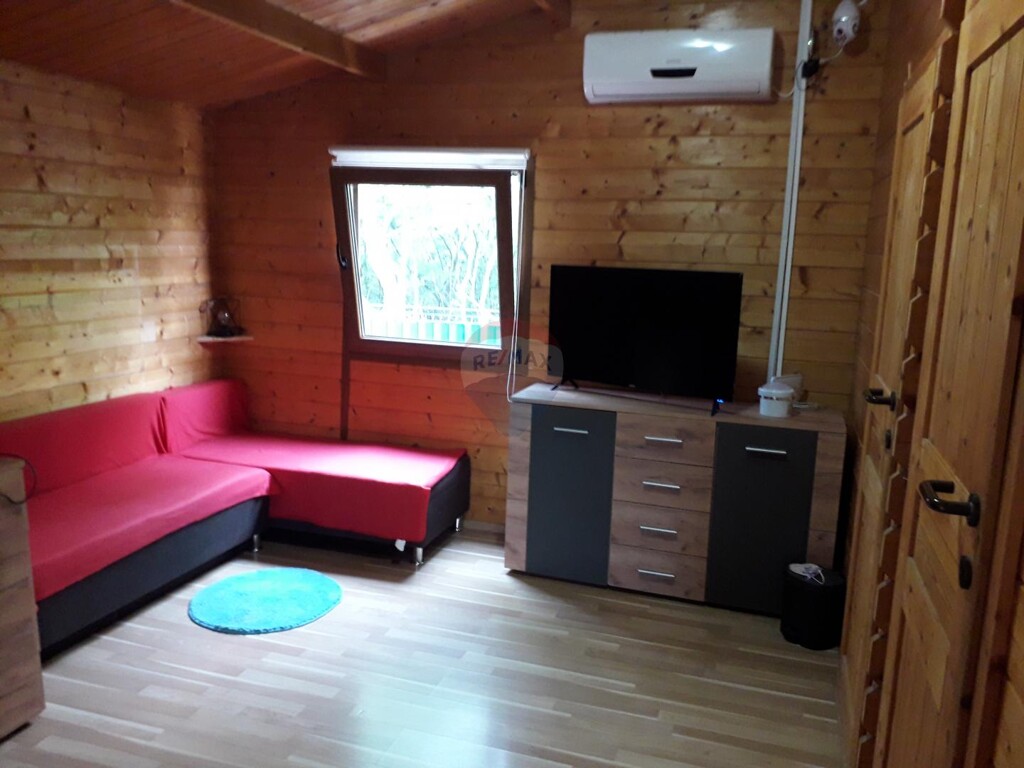 Image 5855875 - 12