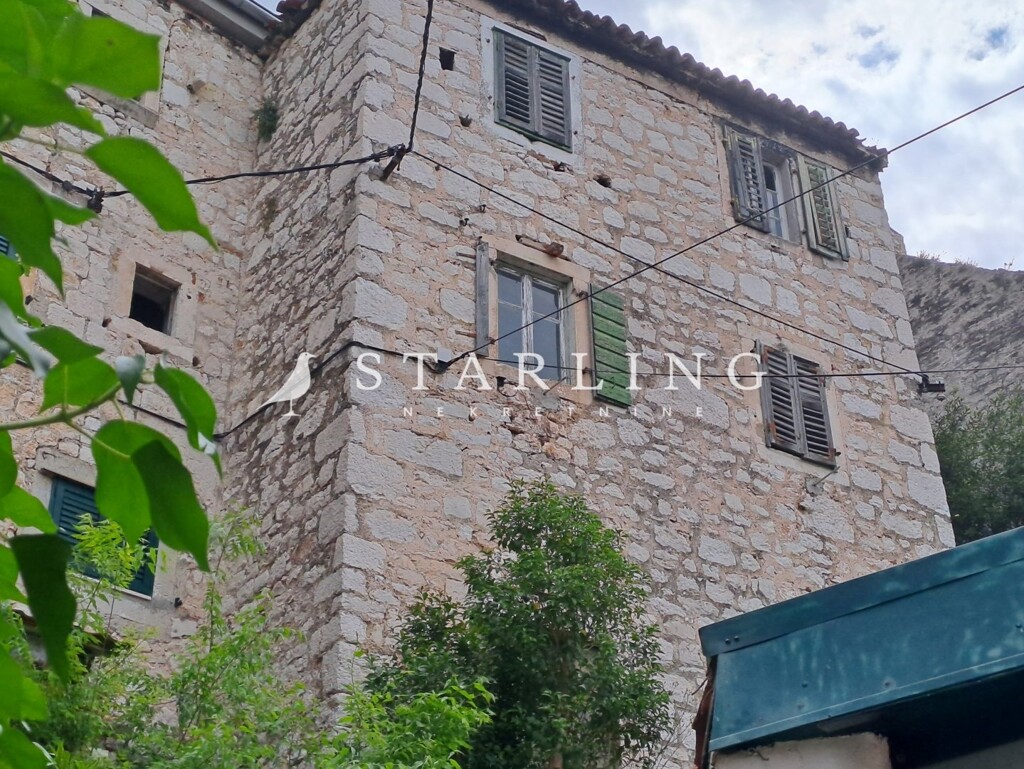 Image 5856802 - 2