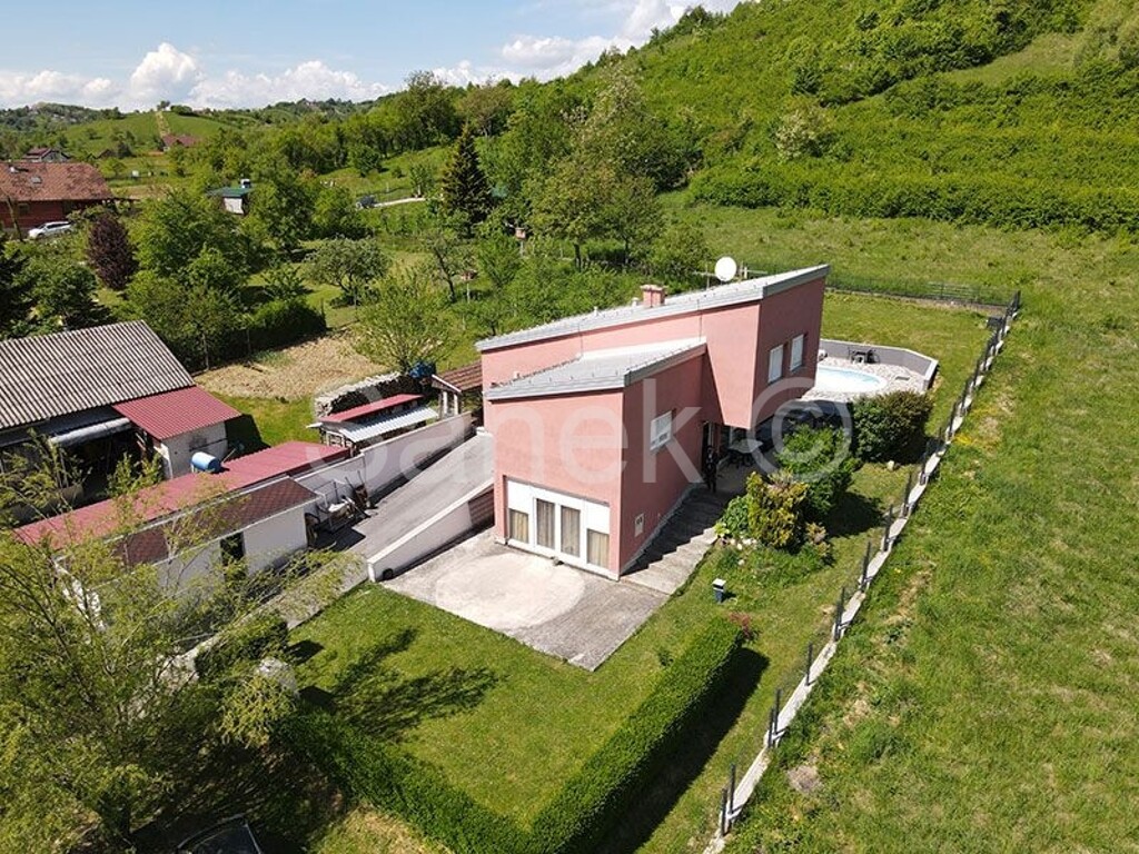 Image 5856853 - 4