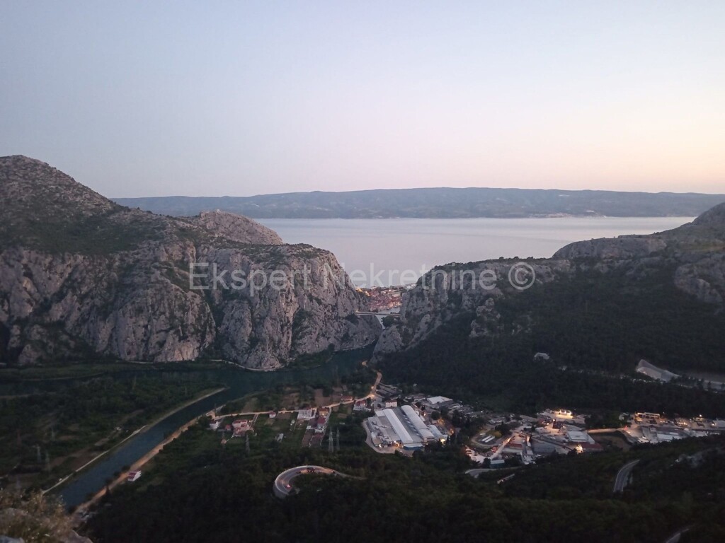 Image 5860314 - 1