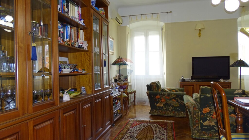 Image 5860460 - 1