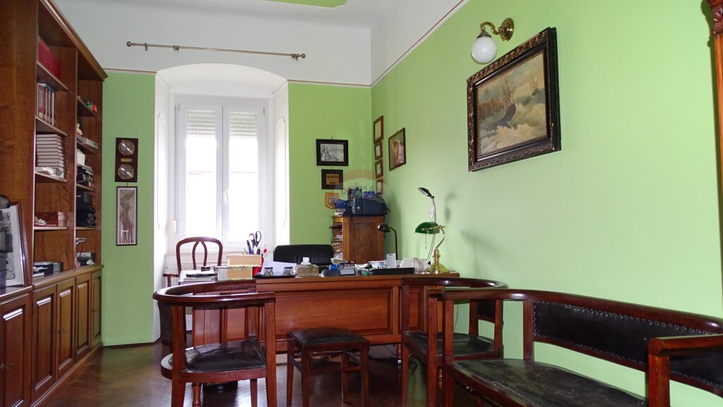 Image 5860460 - 3