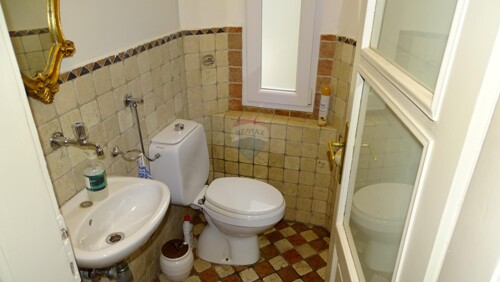 Thumbnail 5860460 - 8