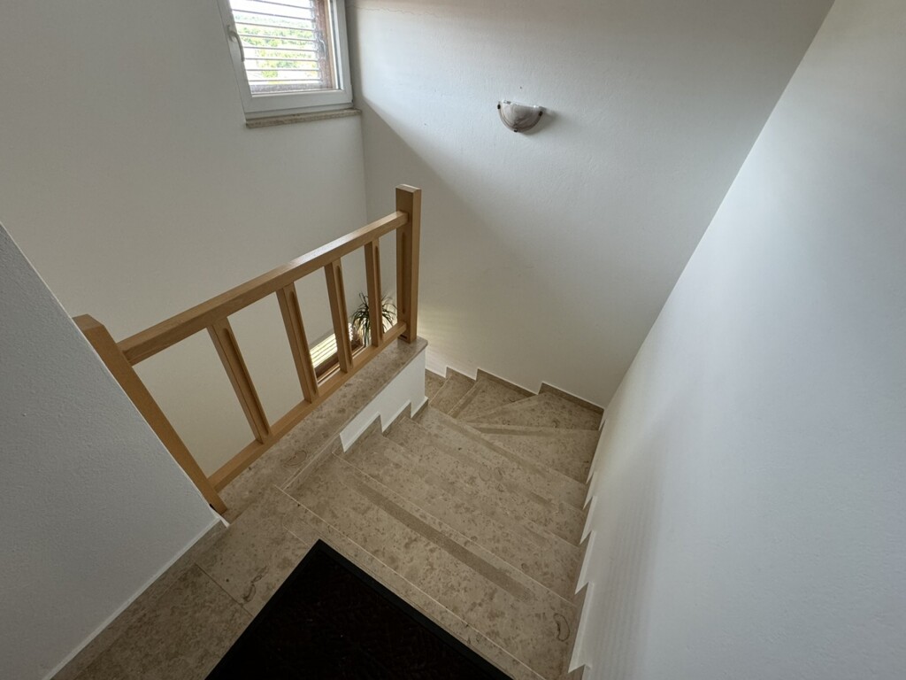 Image 5860741 - 7