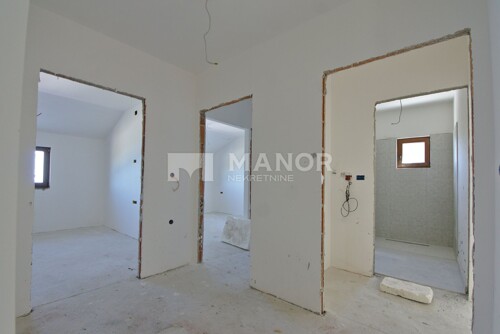 Thumbnail 5861677 - 16