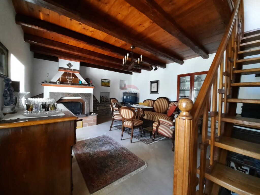 Image 5862868 - 9
