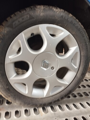 Alu felge 15 cola za reno twingo 2009 god prodajem