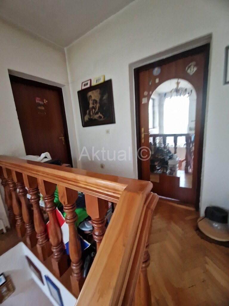 Image 5863606 - 26