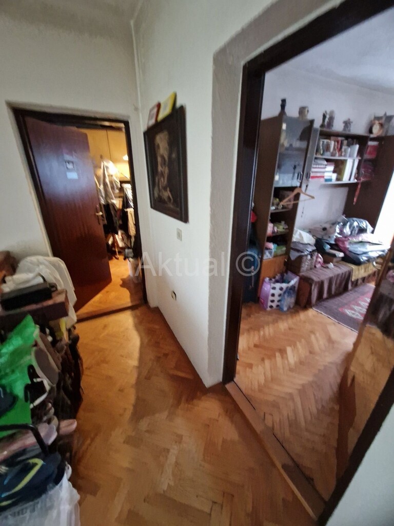Image 5863606 - 27