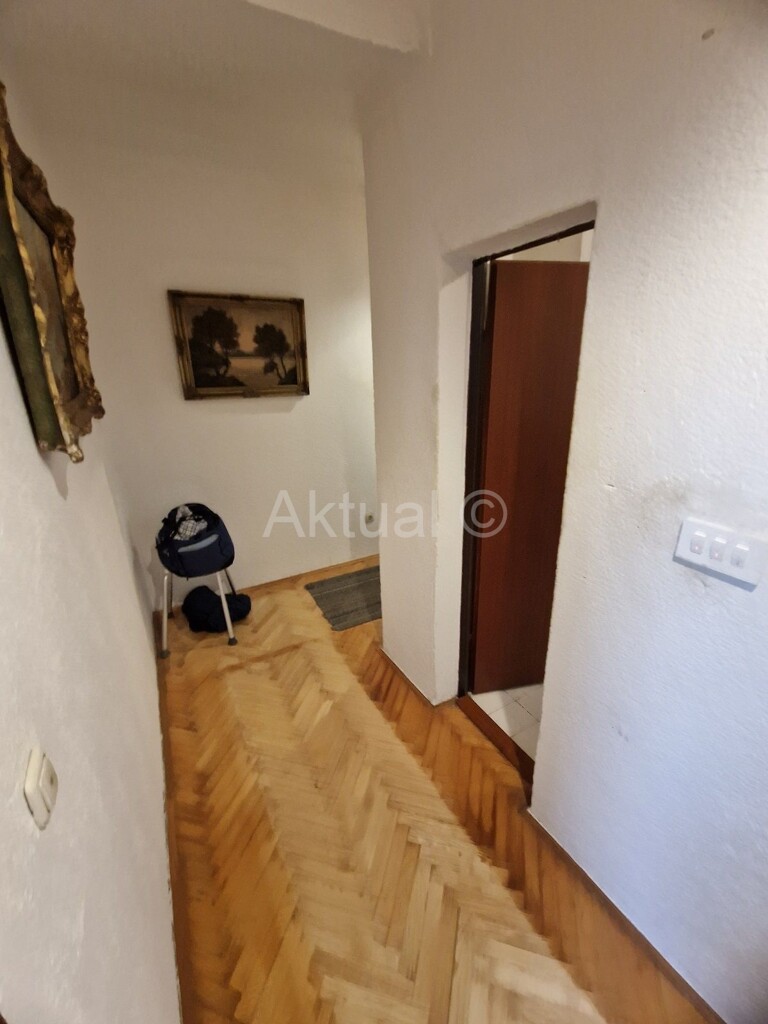 Image 5863606 - 22
