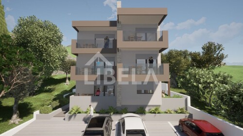 Thumbnail 5863681 - 3