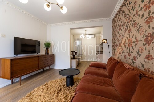 Thumbnail 5863690 - 4