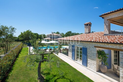 Thumbnail 5863695 - 17