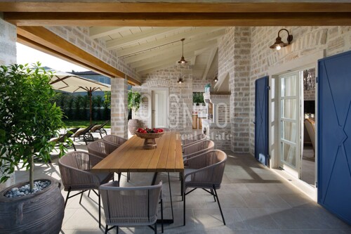 Thumbnail 5863695 - 6