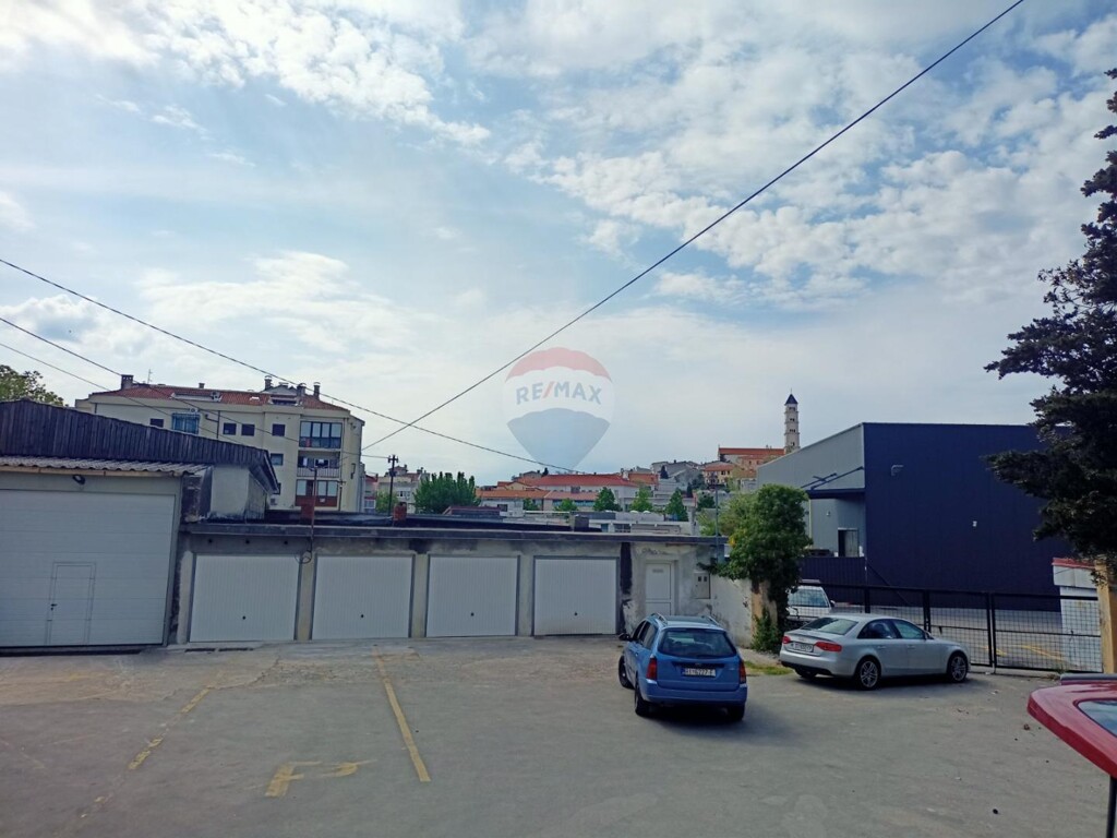 Image 5863839 - 4