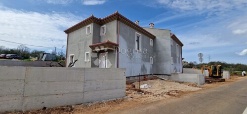 Thumbnail 5865420 - 13