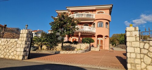 Thumbnail 5871396 - 1