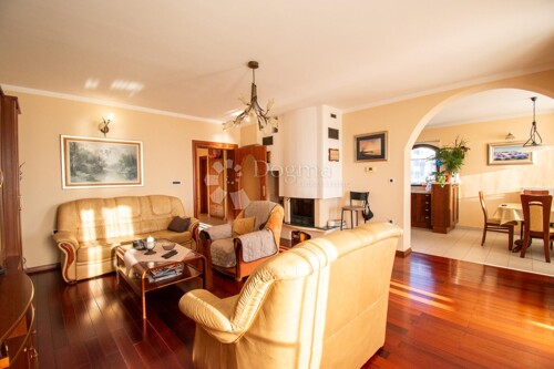 Thumbnail 5871396 - 20