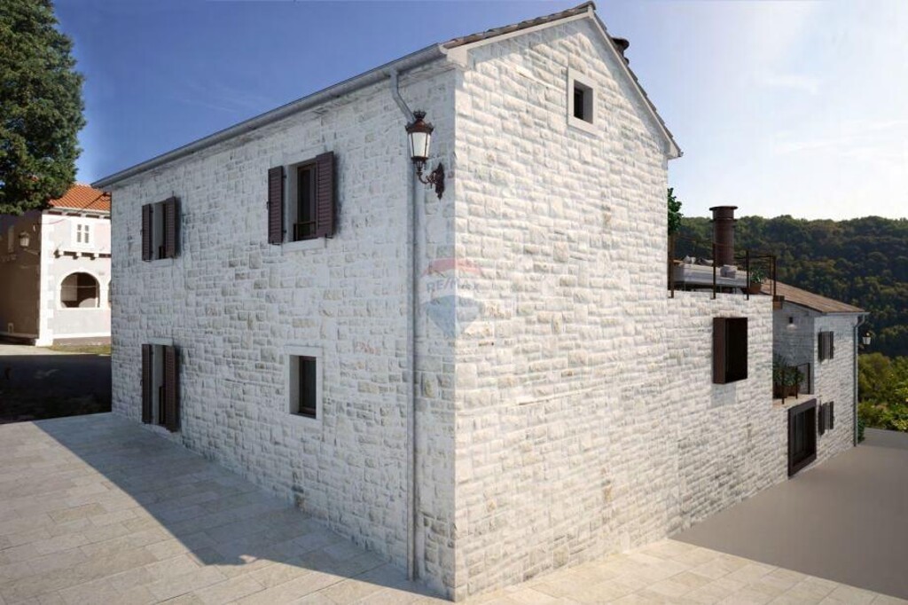 Image 5872476 - 6