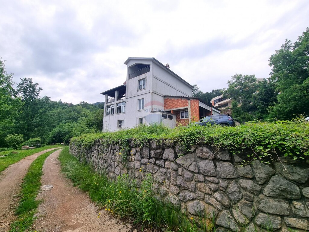 Image 5874153 - 2