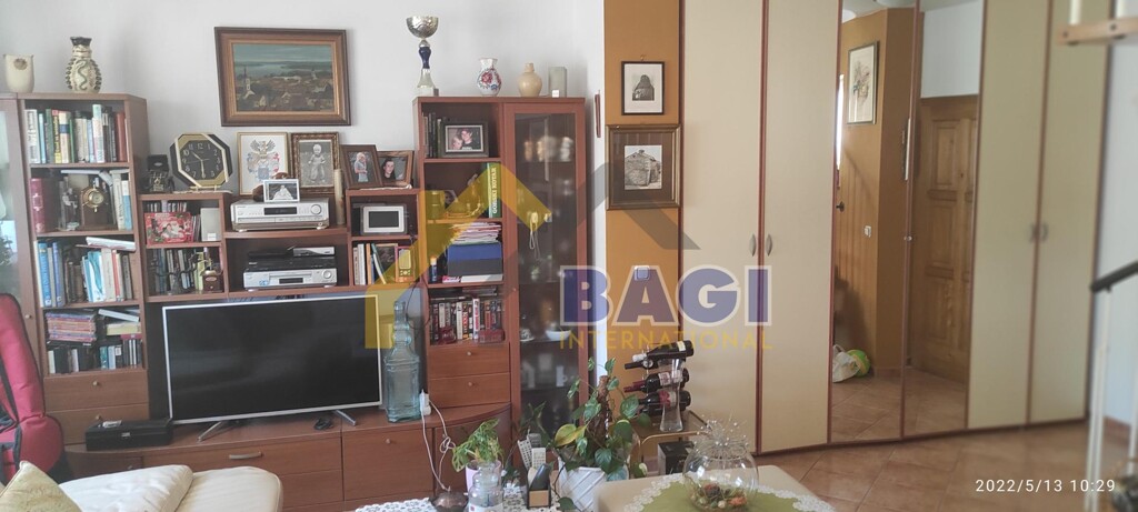 Image 5875050 - 8