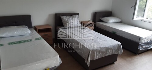 Thumbnail 5876613 - 15