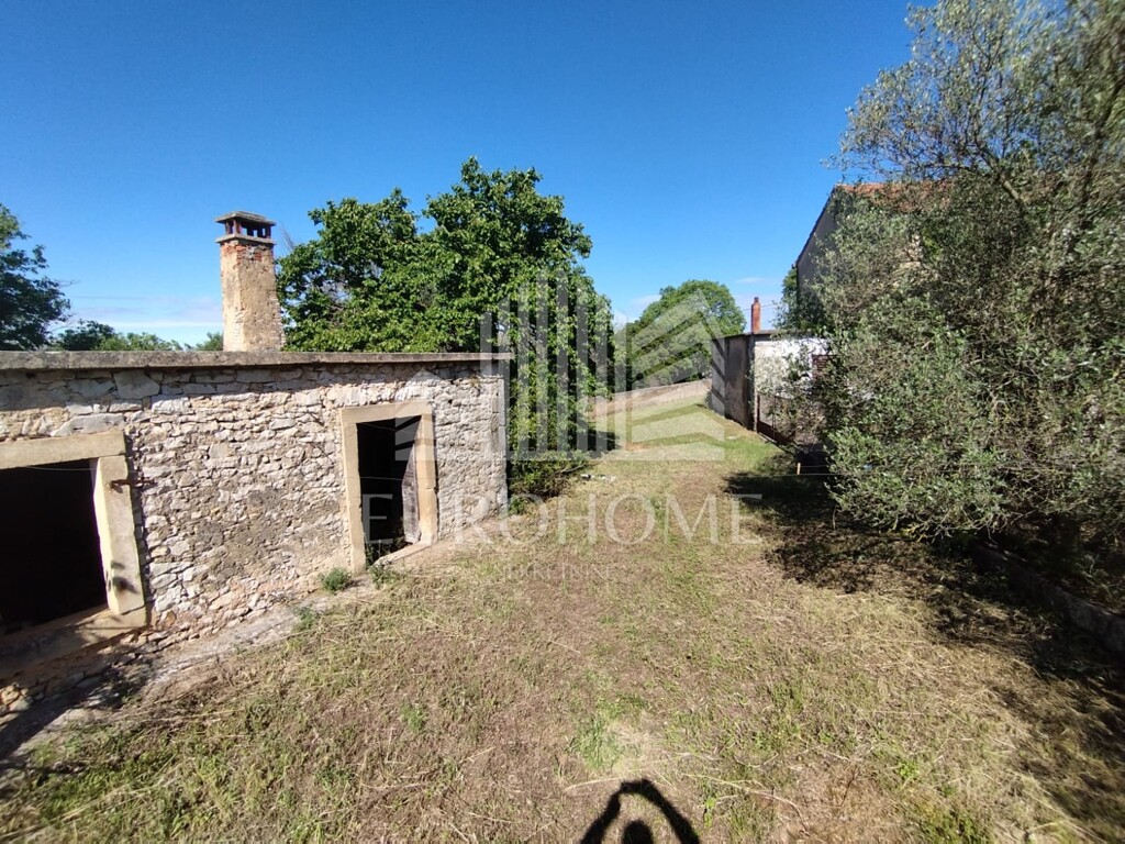 Image 5876615 - 9