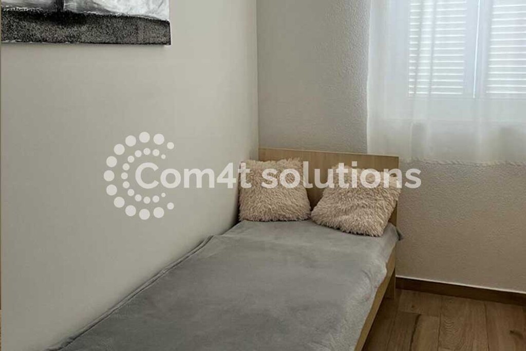 Image 5877547 - 6