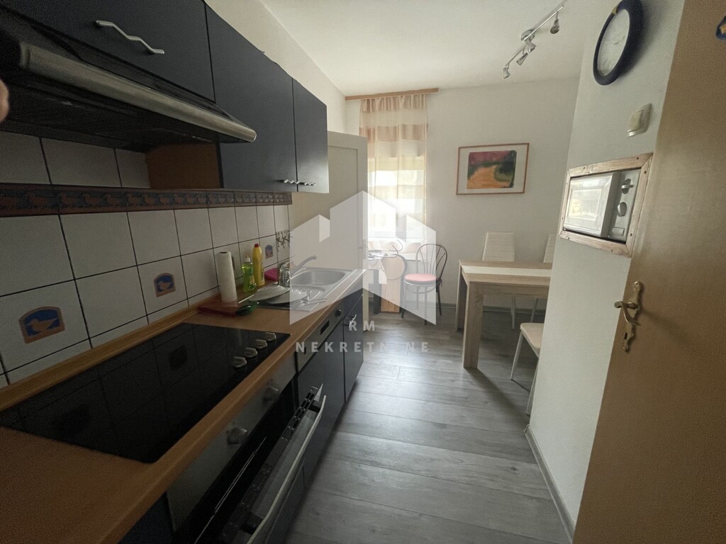 Image 5878290 - 15