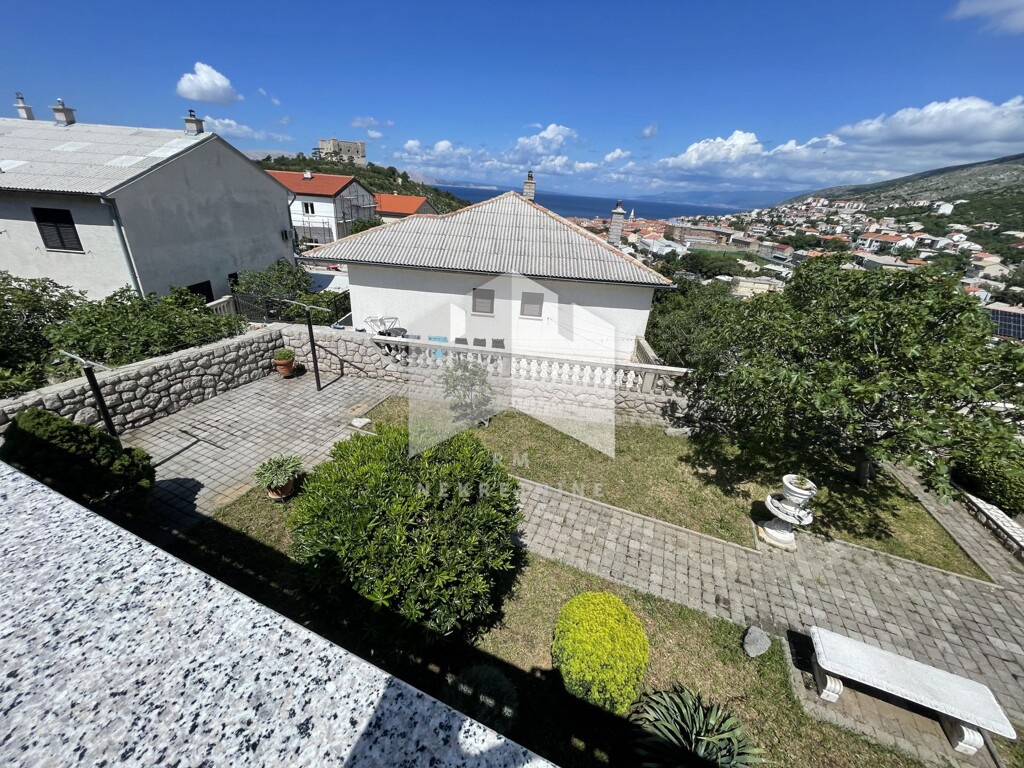 Image 5878291 - 10