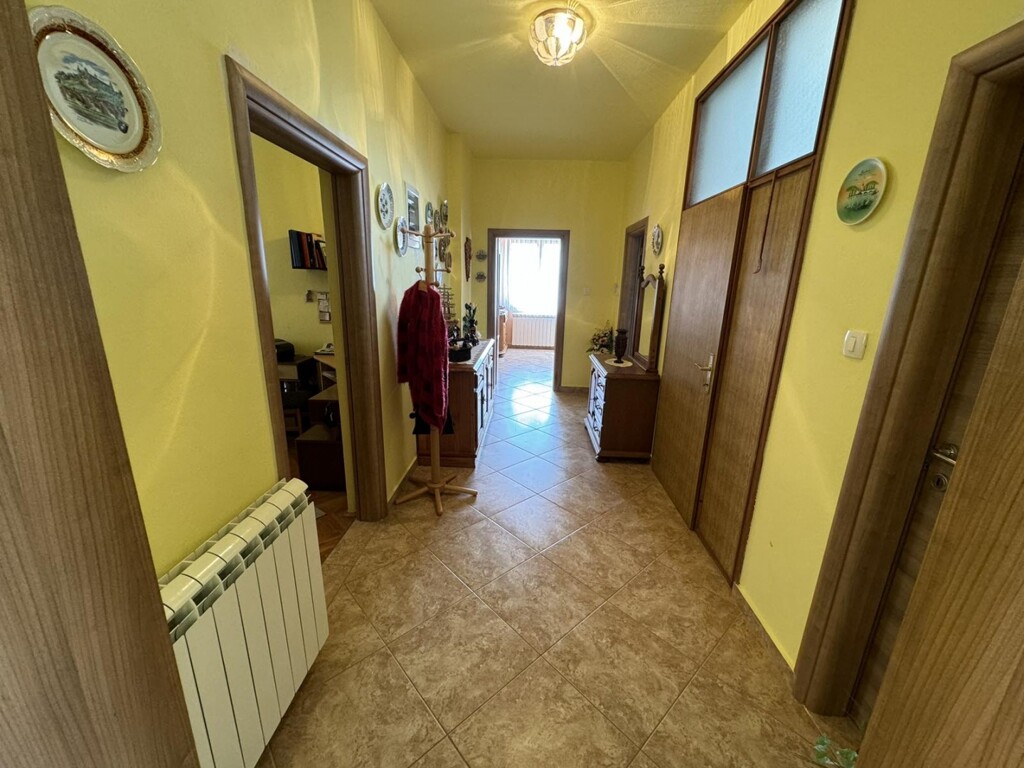 Image 5878721 - 20