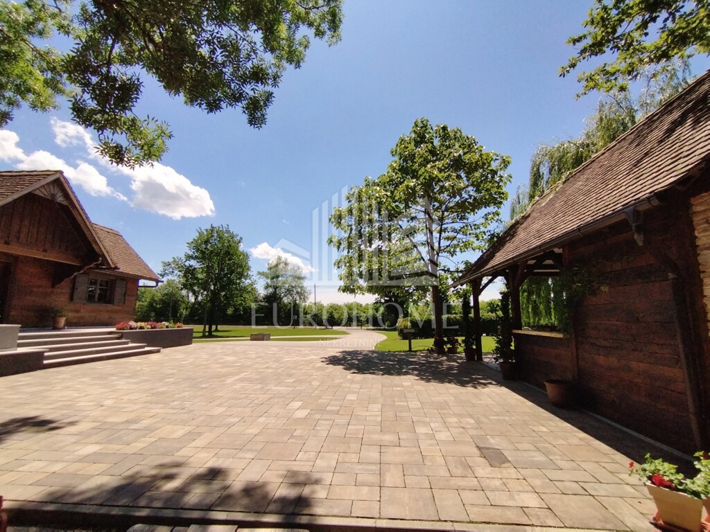 Image 5879700 - 9