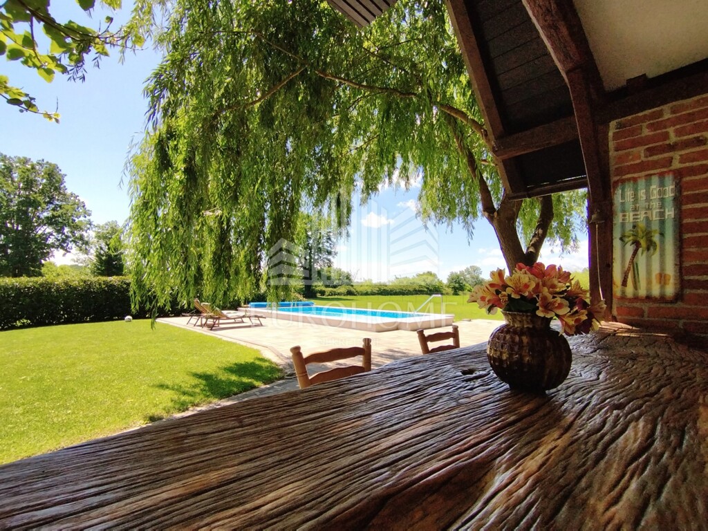 Image 5879700 - 8