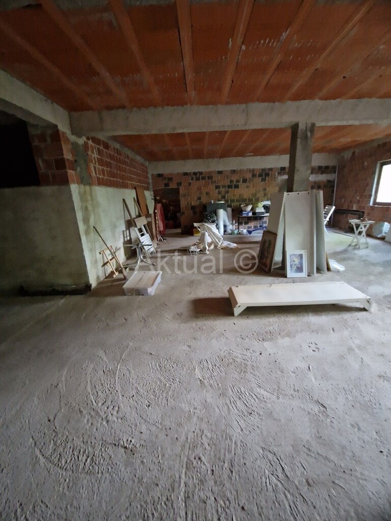 Image 5879733 - 13