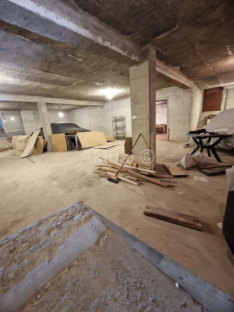 Image 5879733 - 25