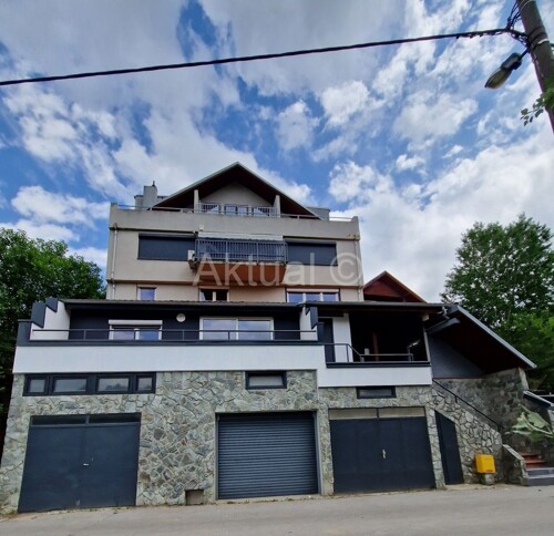 ROH BAU STAN, 200 m2, VISOKO PRIZEMLJE, ZAGREB, MLINOVI - PRODAJA