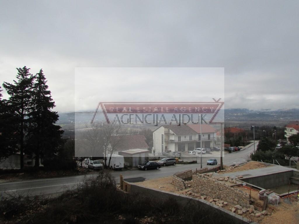 Image 5879772 - 2