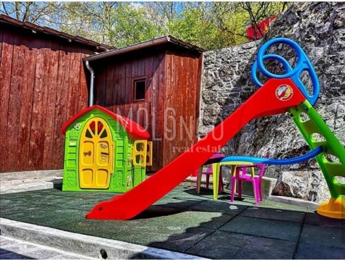 Thumbnail 5879774 - 5