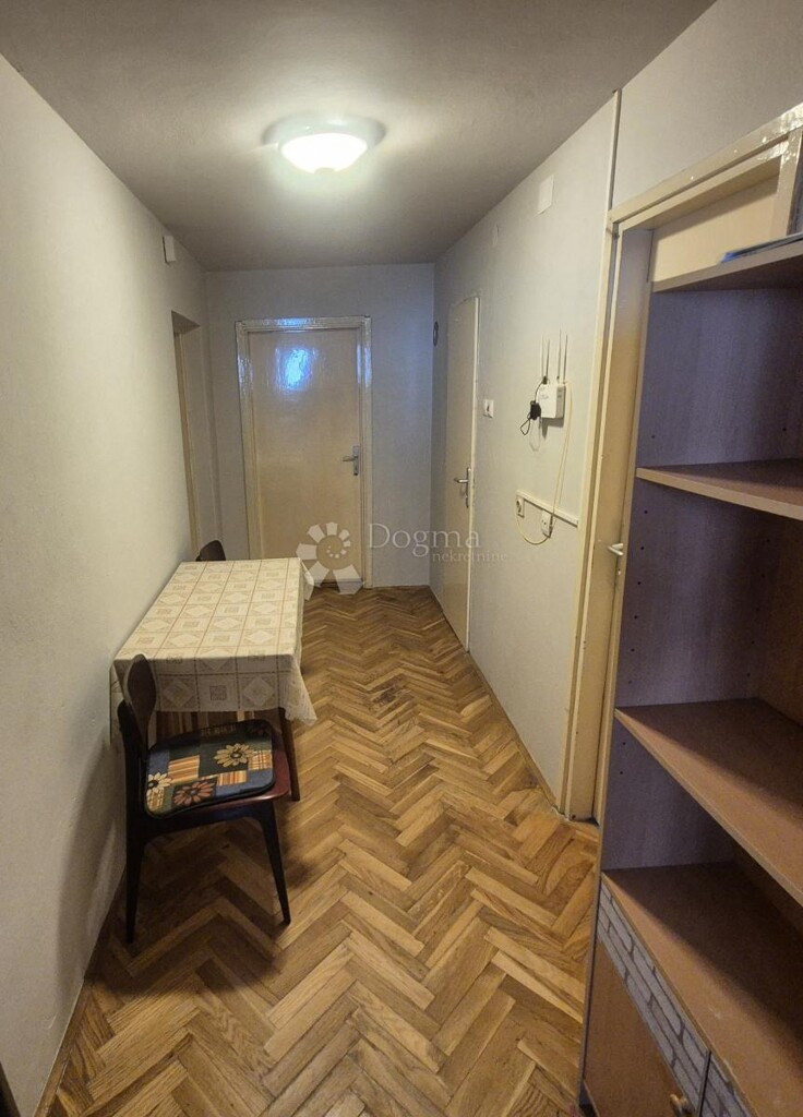 Image 5882339 - 6