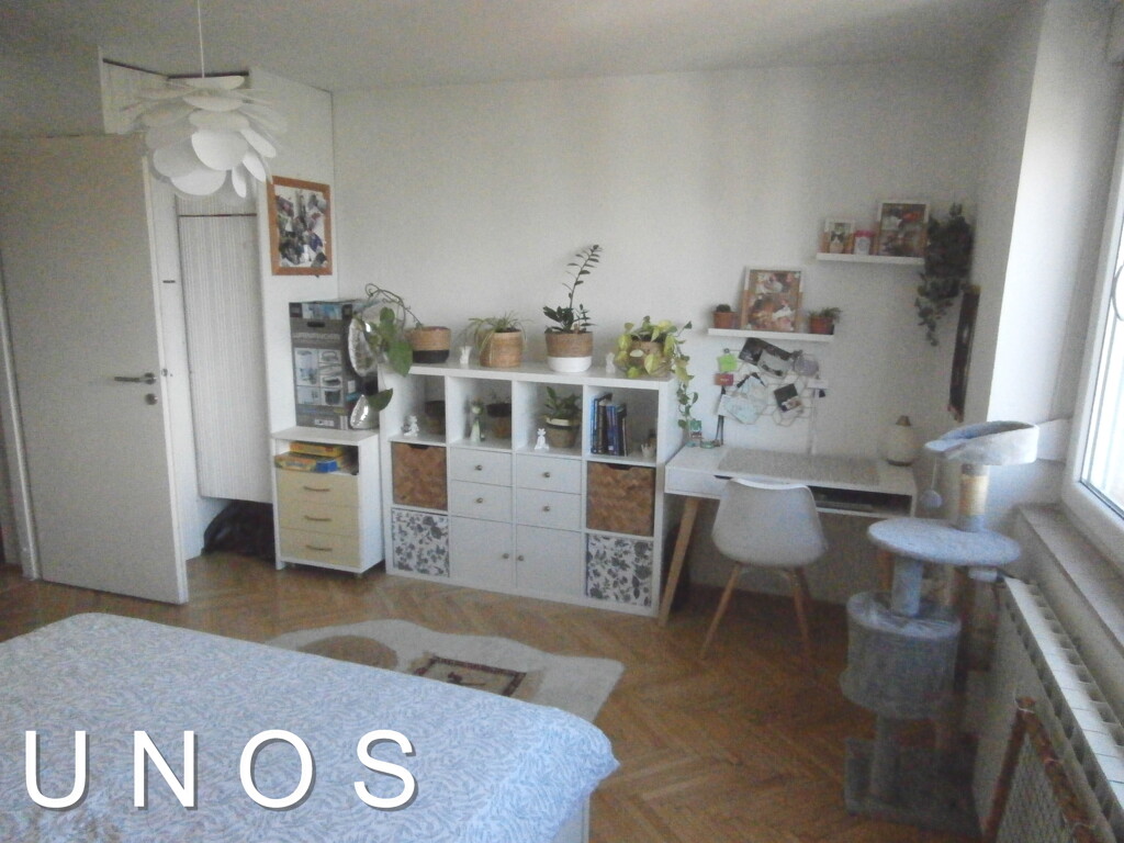 Image 5883000 - 12