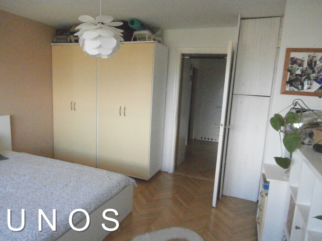Image 5883000 - 13