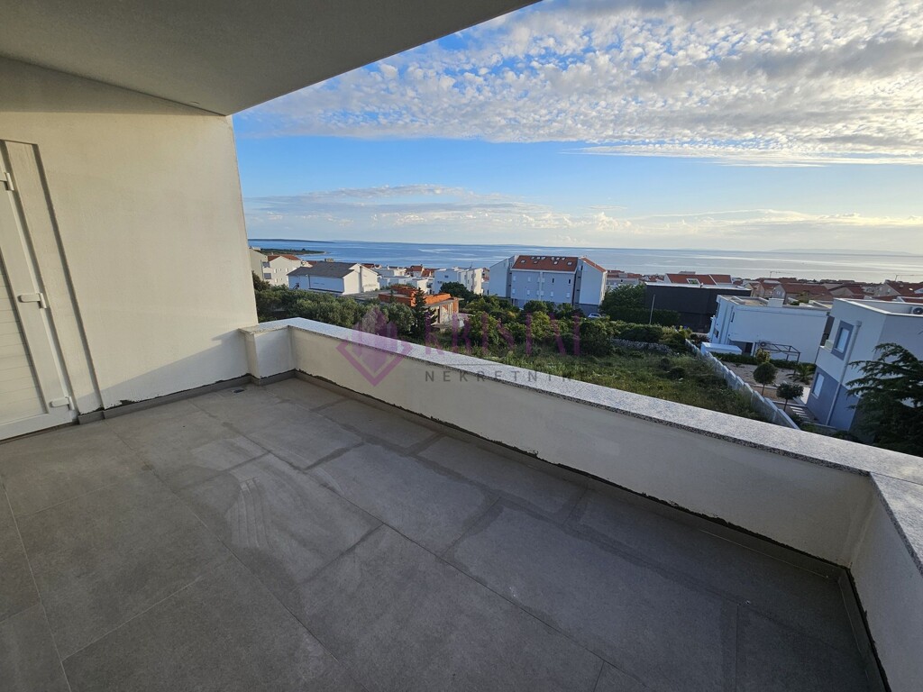 Image 5883825 - 2