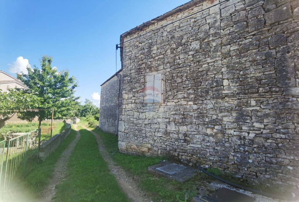 Image 5884120 - 11