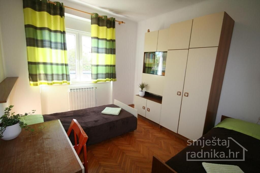 Image 5884394 - 8