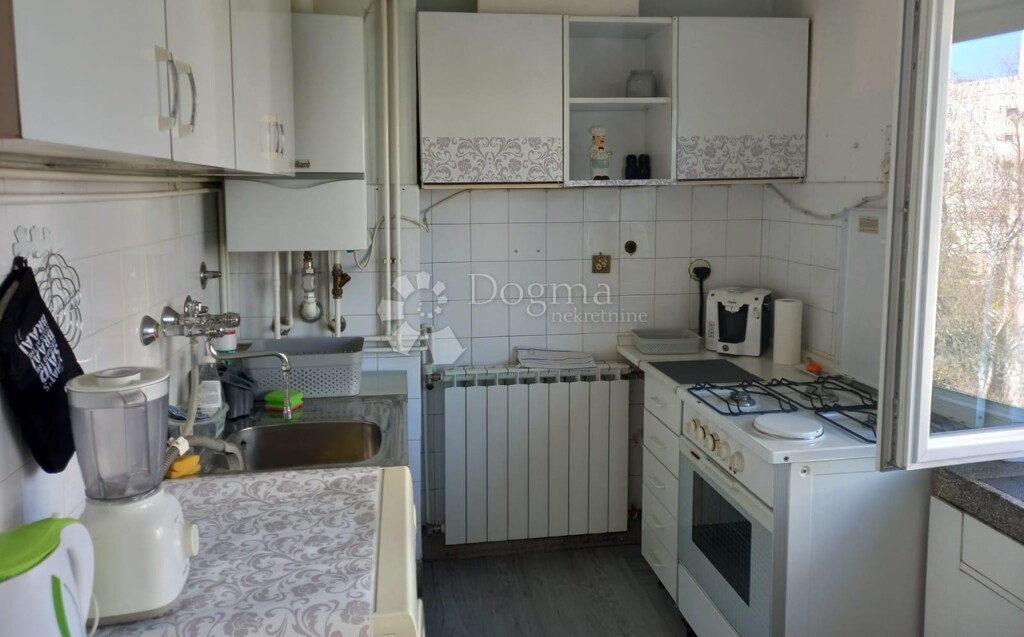 Image 5884598 - 5