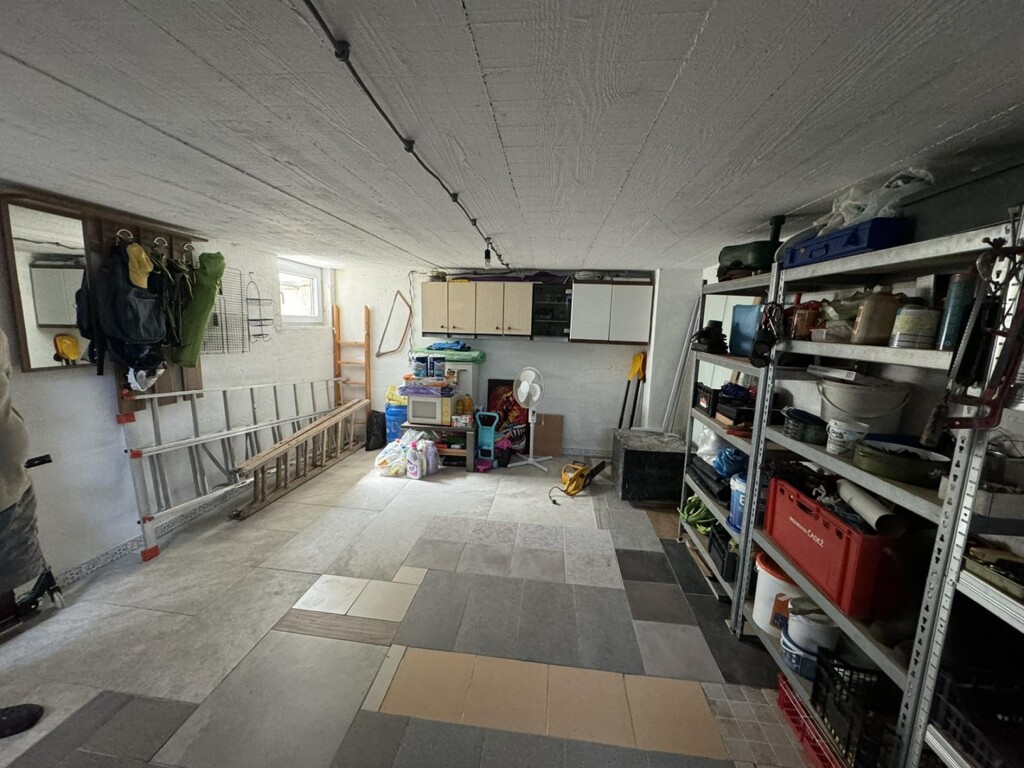 Image 5884961 - 7