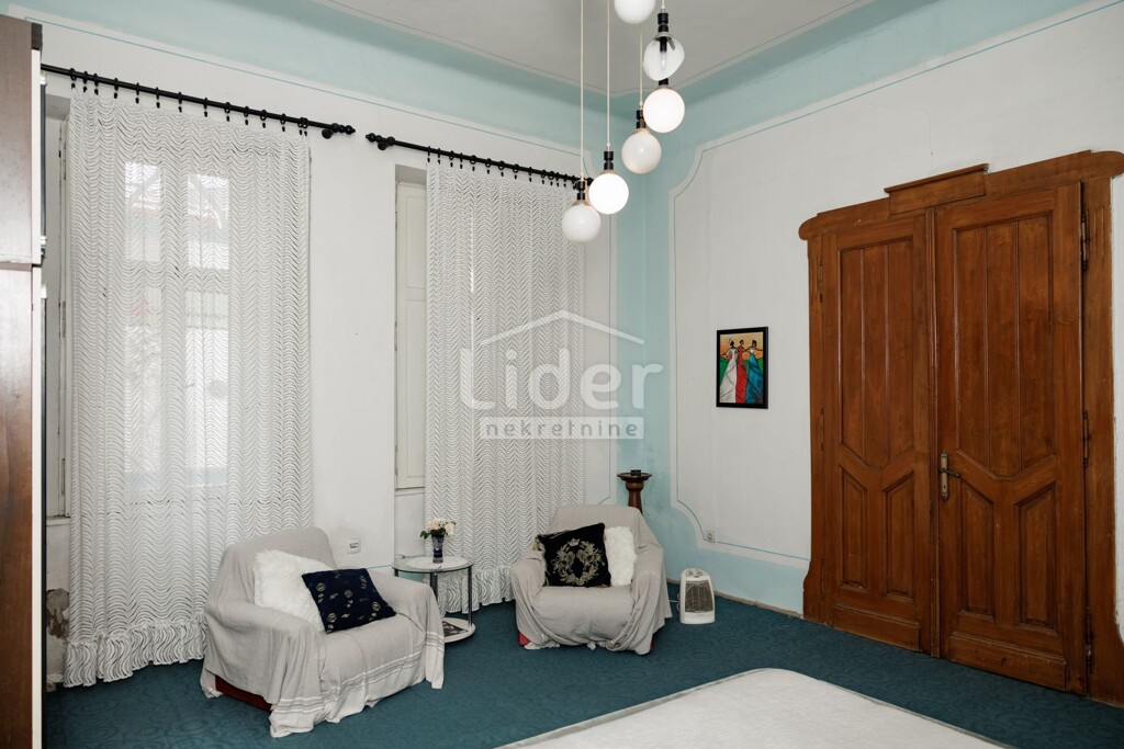 Image 5886387 - 9