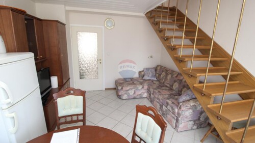 Thumbnail 5886840 - 8